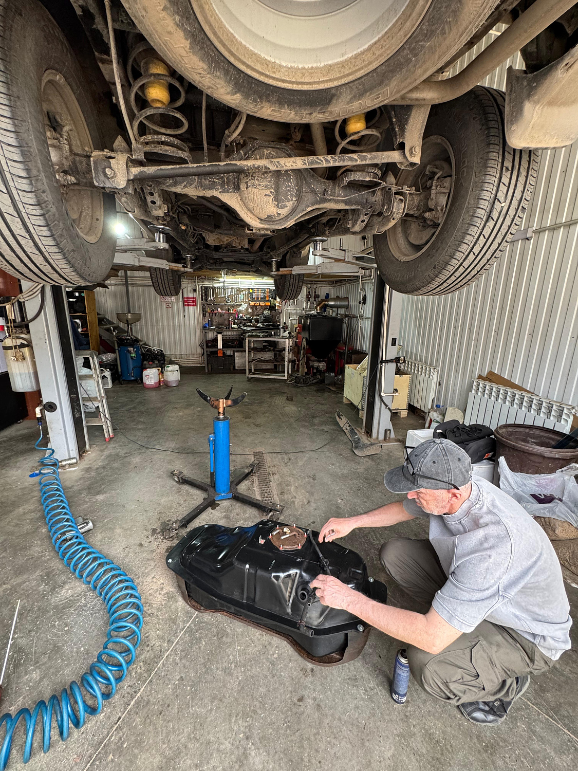 Топливный бак Митсубиси Паджеро Спорт 3, усиленный пластик (bolt-on)