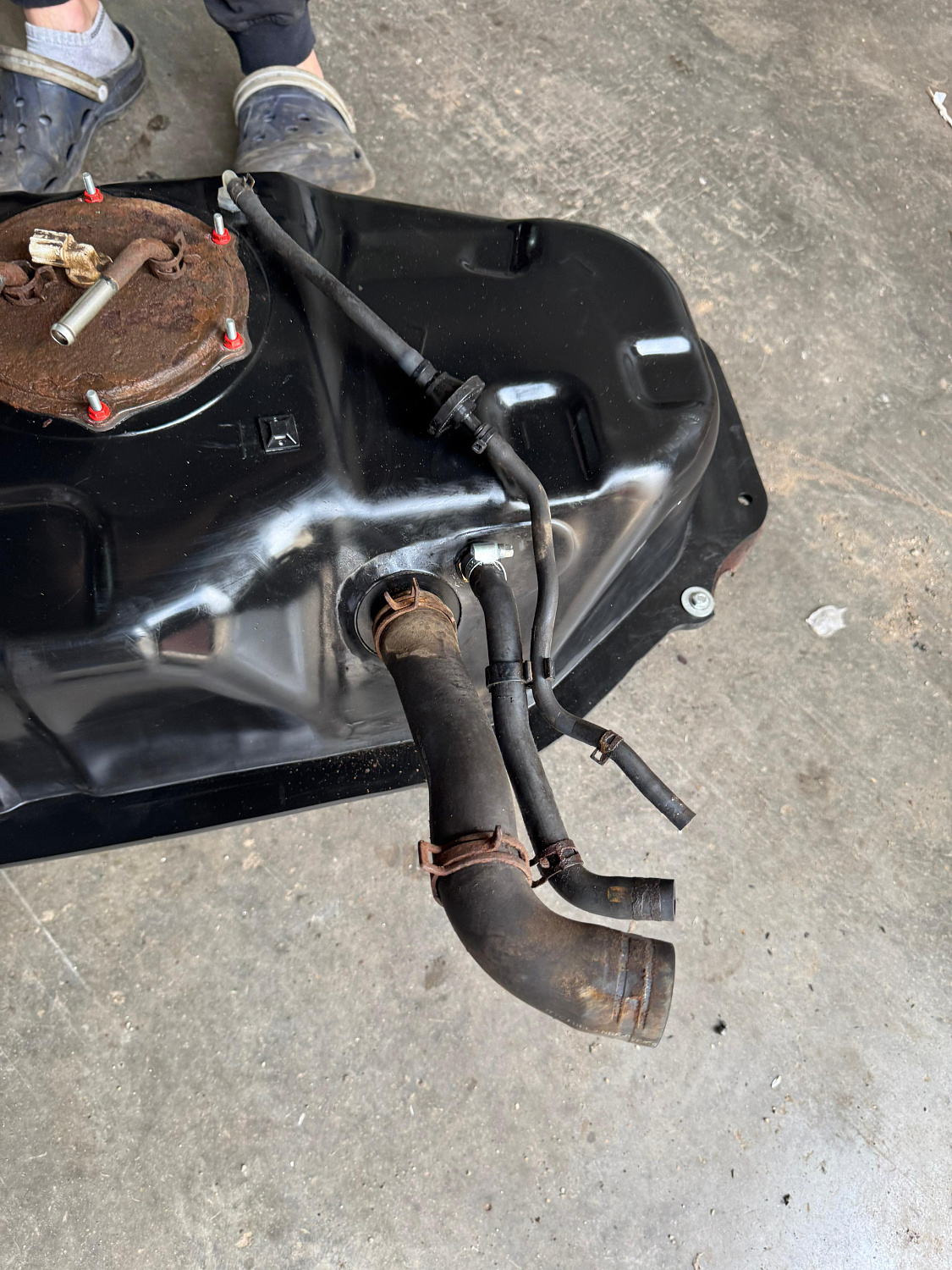 Топливный бак Митсубиси Паджеро Спорт 3, усиленный пластик (bolt-on)